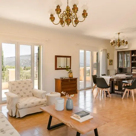 G&s Family * ארגוסטולי