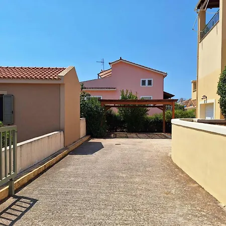 G&s Family * ארגוסטולי